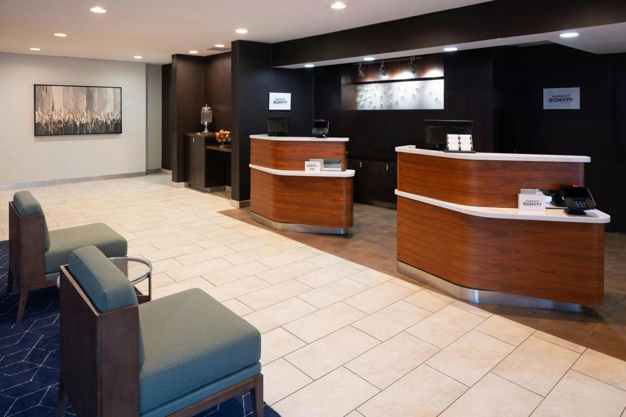 Hotel Courtyard Burlington Williston Extérieur photo
